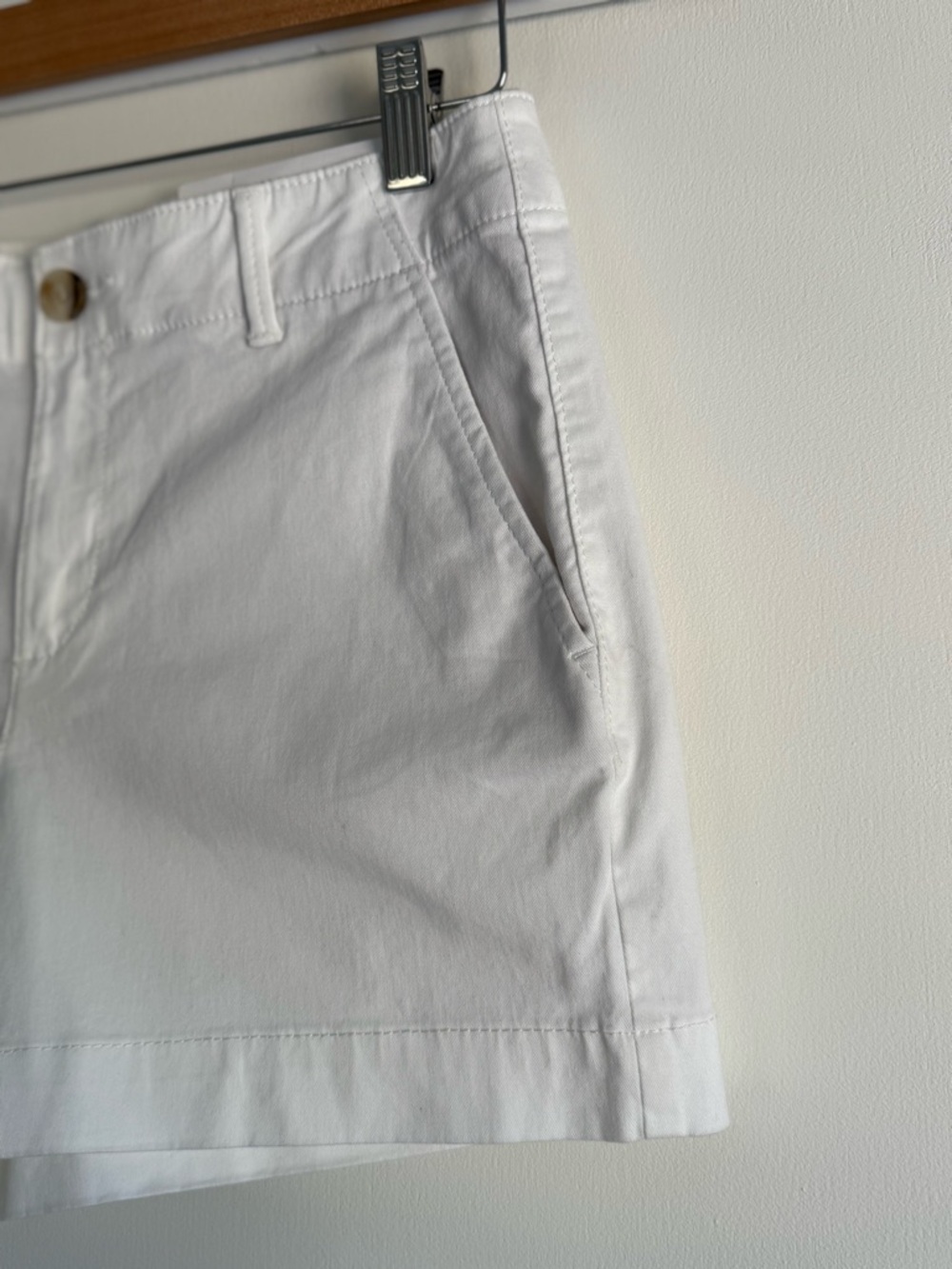 LOFT White Twill Shorts Size 2 NWT 4” Inseam Summer Classic Clean Look 🤍 - Picture 6 of 13